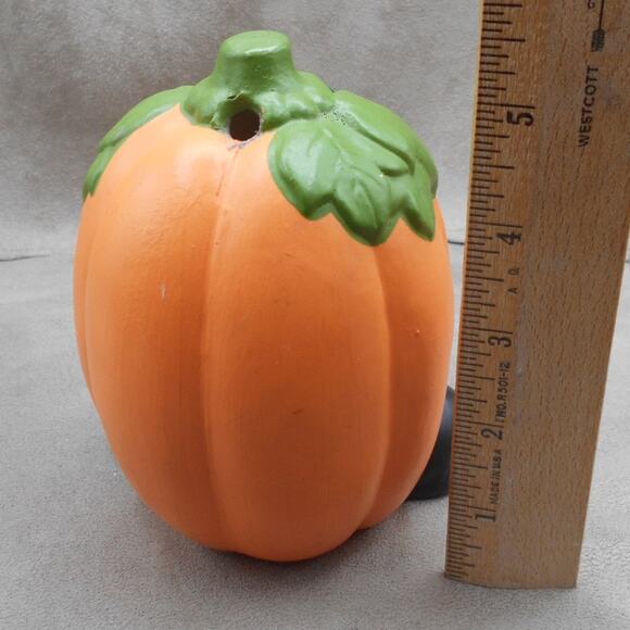 Vintage Ceramic Halloween Pumpkin Toothy Underbite Smile Bowtie 5.5" - Picture 6 of 9